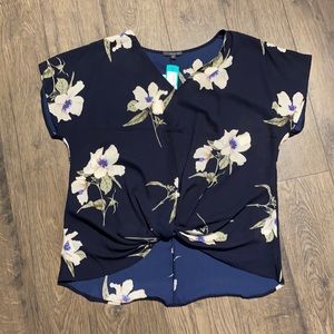 Navy floral top